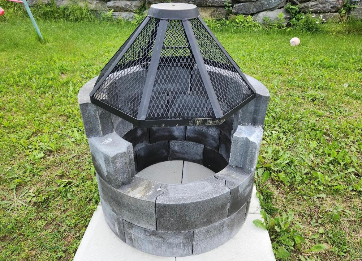 Maison Chaleureuse, Energetique Et Florale Sherbrooke Esterno foto