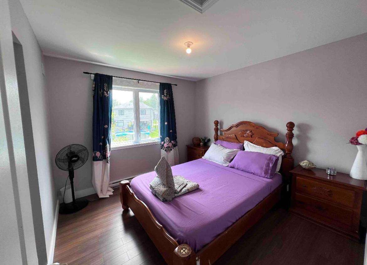 Maison Chaleureuse, Energetique Et Florale Sherbrooke Esterno foto