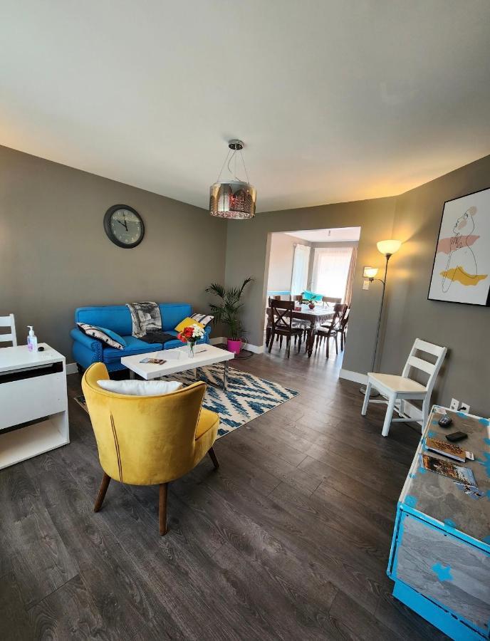 Maison Chaleureuse, Energetique Et Florale Sherbrooke Esterno foto