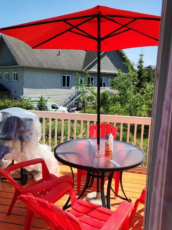Maison Chaleureuse, Energetique Et Florale Sherbrooke Esterno foto